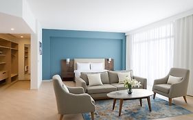 Phoenix Hotel And Wellness